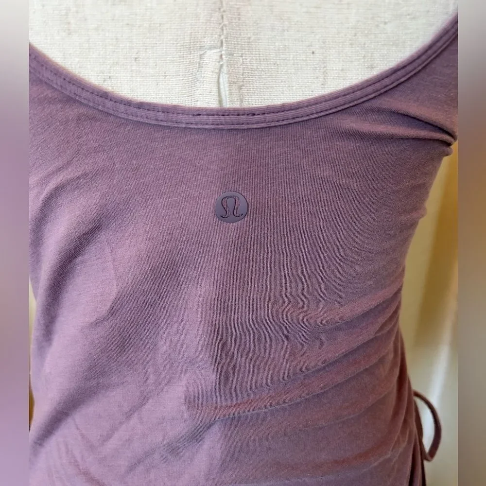 Lululemon purple tank size 6 side scrunched  gently worn size 6